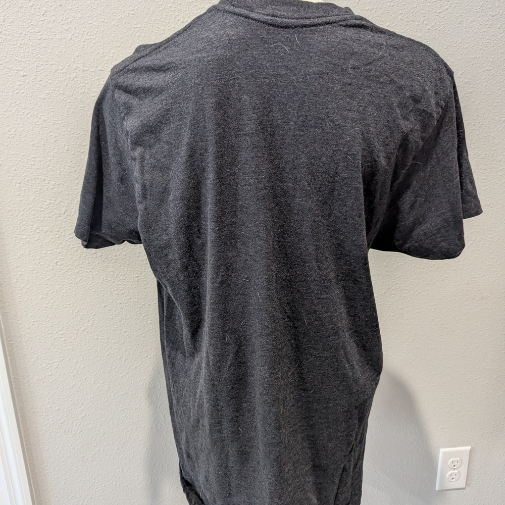 Graphic T-Shirt in Black - Picture 5 of 5